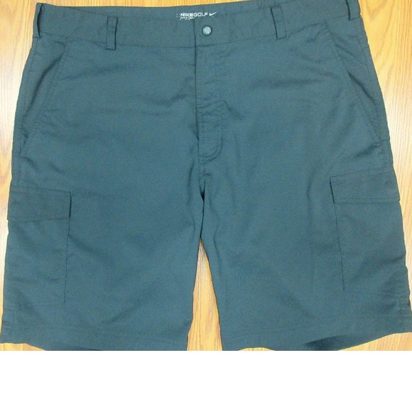 NIKE GOLF TOUR PERFORMANCE REGULAR FIT CARGO SHORTS BLACK Sz 36 - Picture 1 of 3